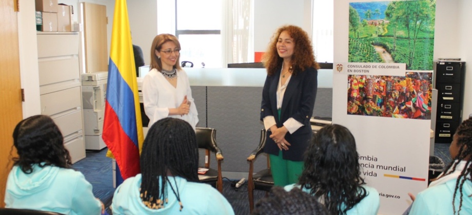 Visita del Ministerio de Ciencias y las ganadoras del Concurso Misión Mit-Harvard 2023 al Consulado de Colombia en Boston